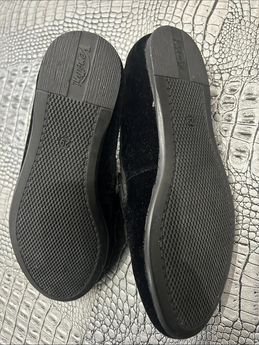 Venettini plush velvet